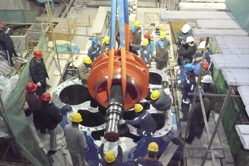 XS型大流量循环泵安装现场